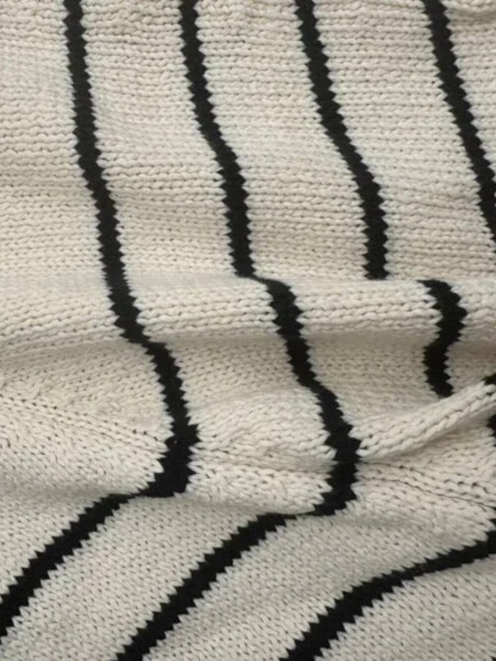 Sezane NWOT LÉONTINE JUMPER - Picture 5 of 8
